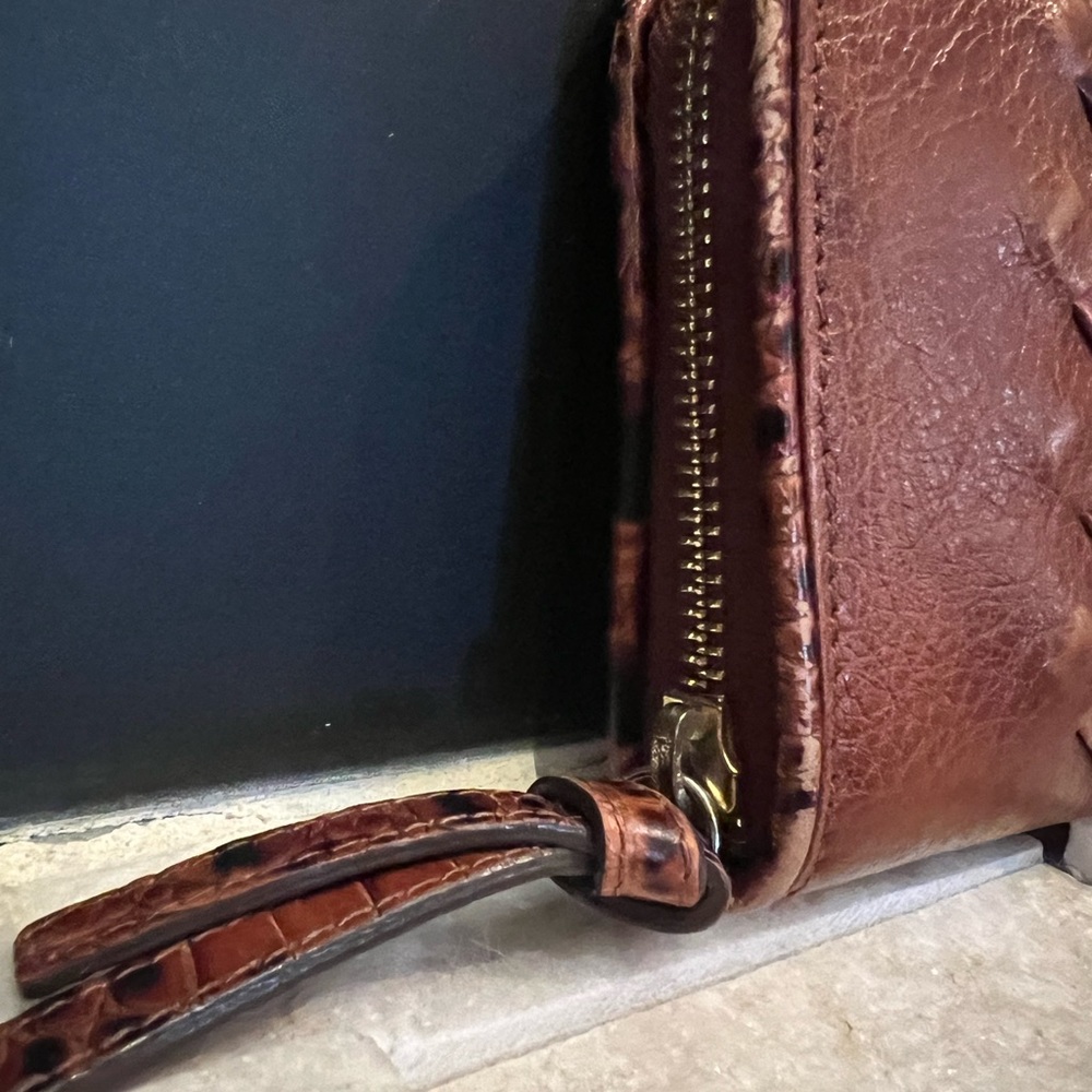 Brahmin Dream Weave Wallet 💳 - Picture 3 of 10